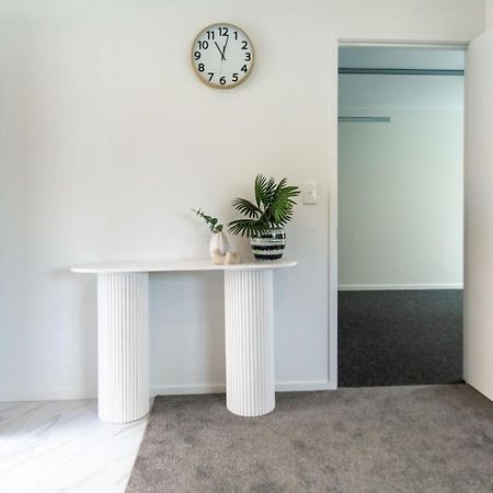 クライストチャーチRiccarton 2 Bed 1 Bath W/Garageアパートメント エクステリア 写真